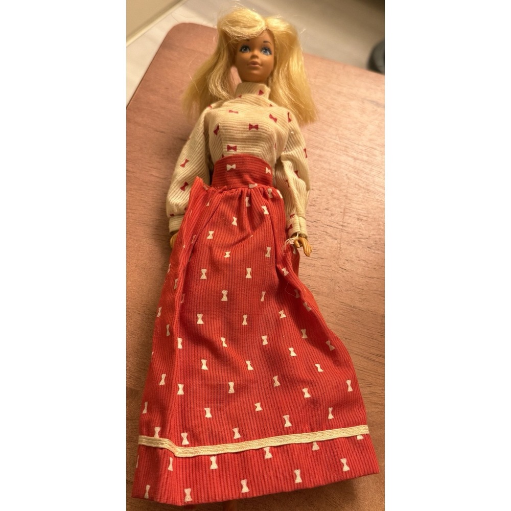 Vintage 1966 Twist N Turn Barbie Blonde Blue Eyes Doll Made In Japan With Outfit